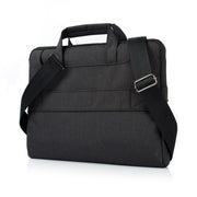 Zwarte laptop sleeve 11-12 inch met schouderband, ideaal voor het veilig vervoeren van je laptop.
