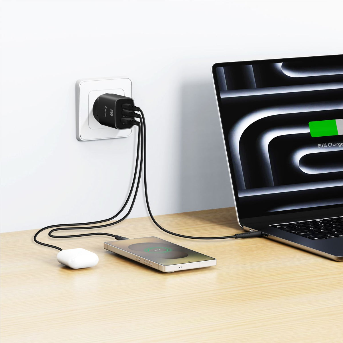 Swissten Edge 65W GaN-Ladegerät mit 2 USB-C-Ports und USB-A – Schwarz
