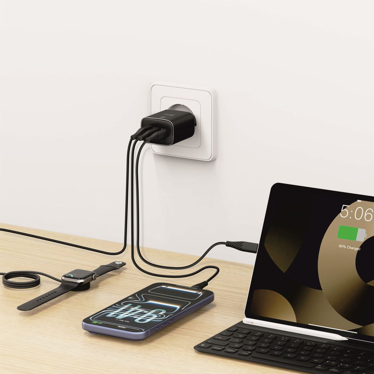 Swissten Edge 65W GaN-Ladegerät mit 2 USB-C-Ports und USB-A – Schwarz
