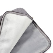Laptop Sleeve Bag 11-12 inch grijs met zachte binnenkant en ritssluiting.