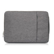 Grijze laptop sleeve 13-14 inch voor het opbergen van laptops, geschikt voor 13 tot 14,2 inch modellen.