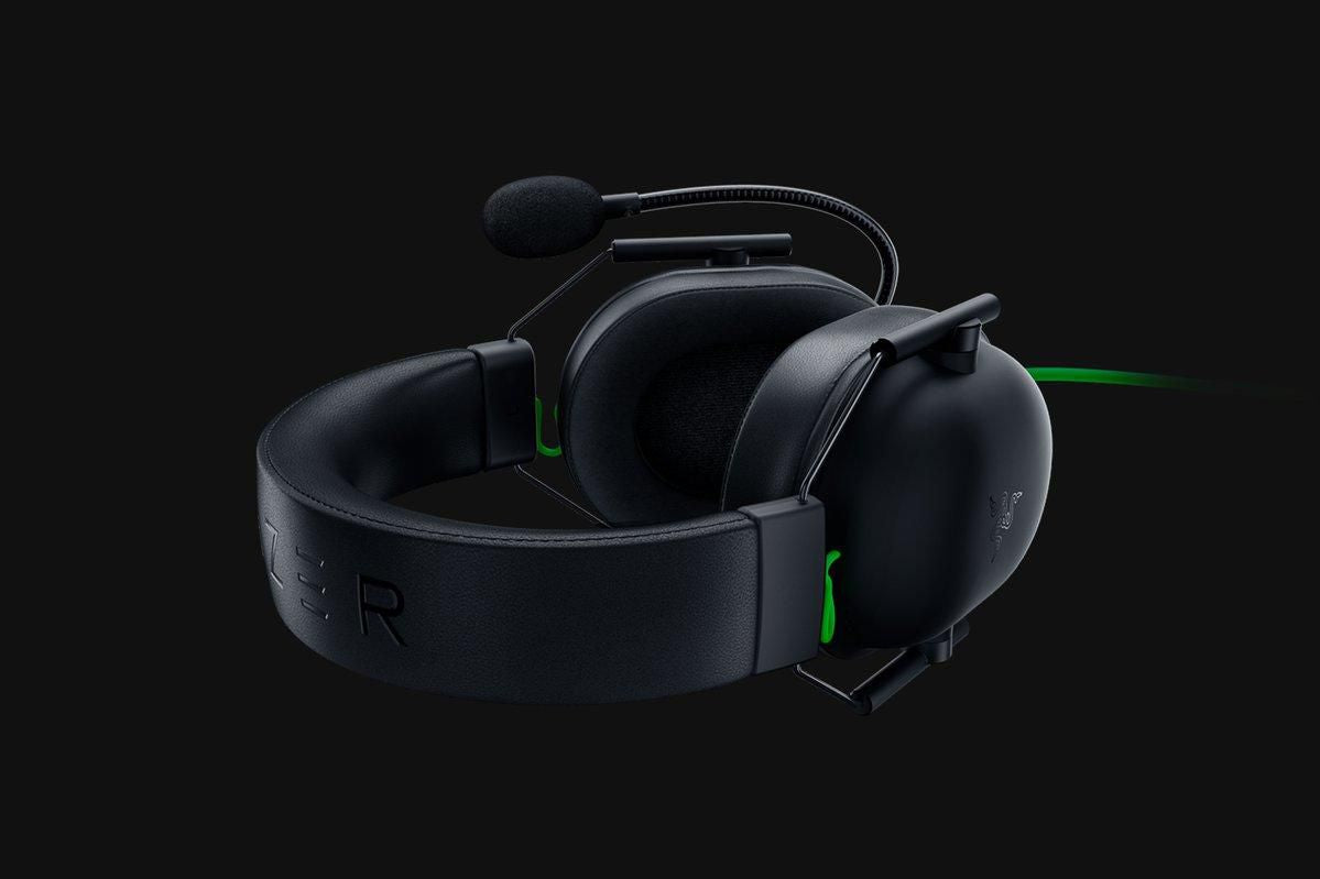 Razer 20 Hz – 20 kHz, 32Ω, 98 dB, -42 dB Mikrofon, 240g