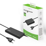 Rixus RXLC09 universele laptop oplader 90W zwart met verpakking en kabel.