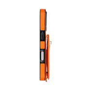 Guess Fashion hoesje met koord – iPhone 17 Oranje - Portemonneehoesje